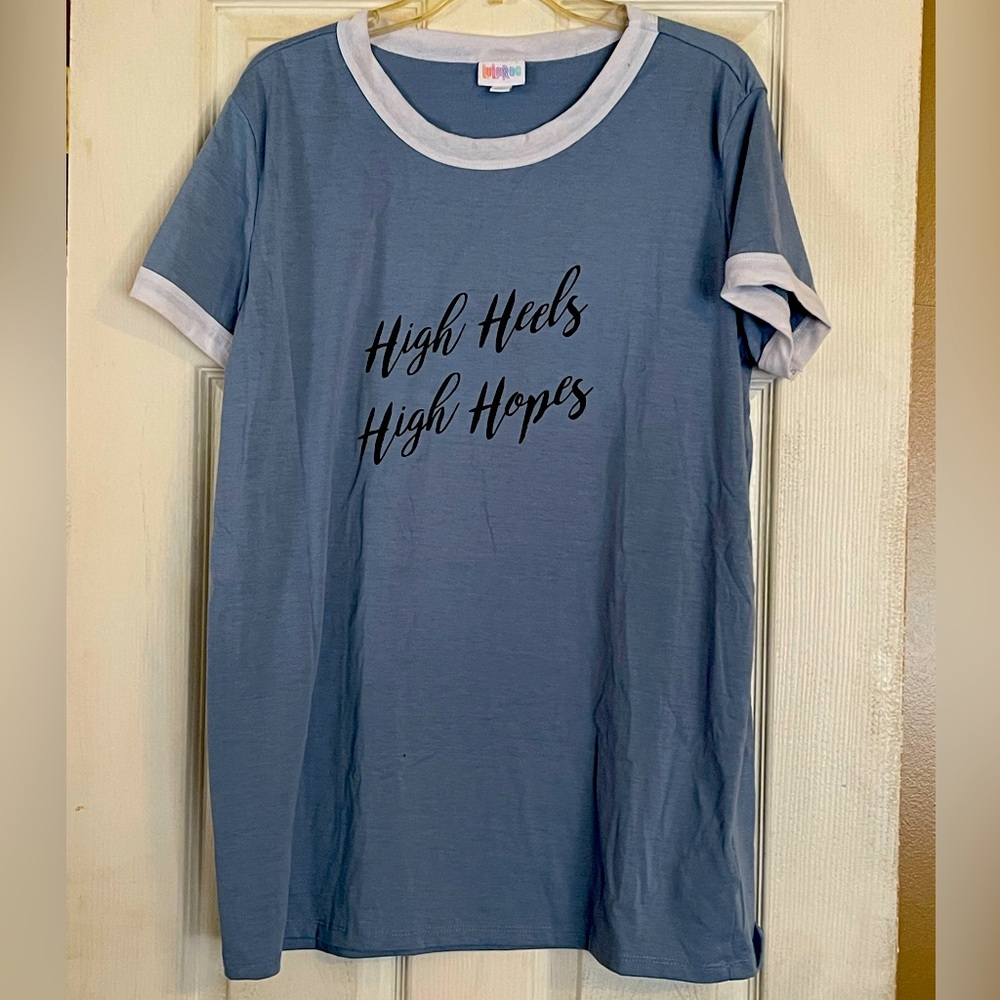 Lularoe Short Sleeved T Shirt XL